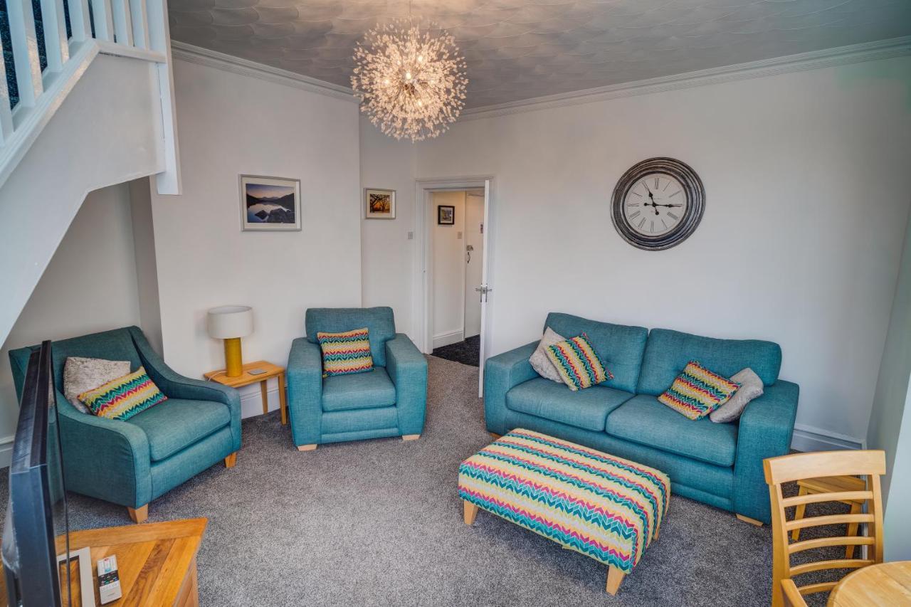Beachmount Holiday Apartments Colwyn Bay Exteriör bild