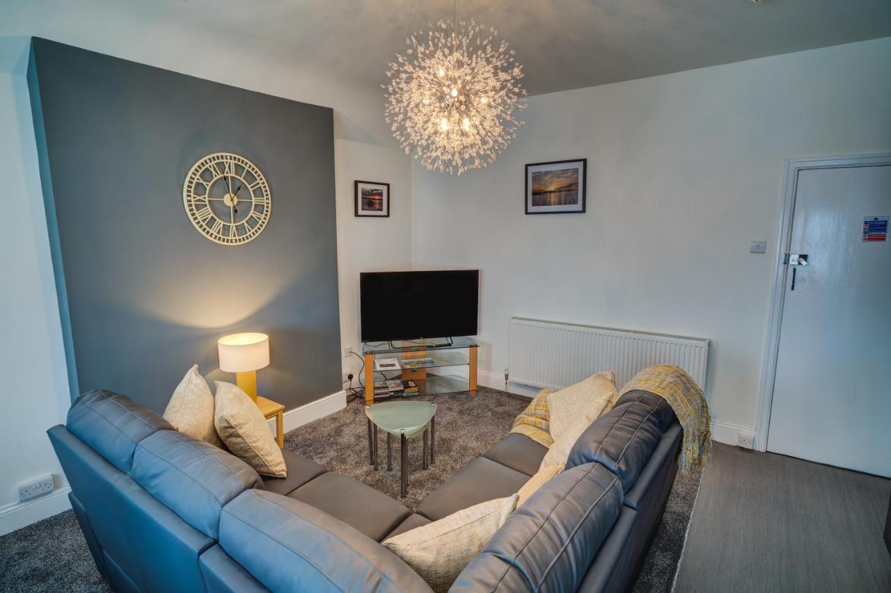 Beachmount Holiday Apartments Colwyn Bay Exteriör bild