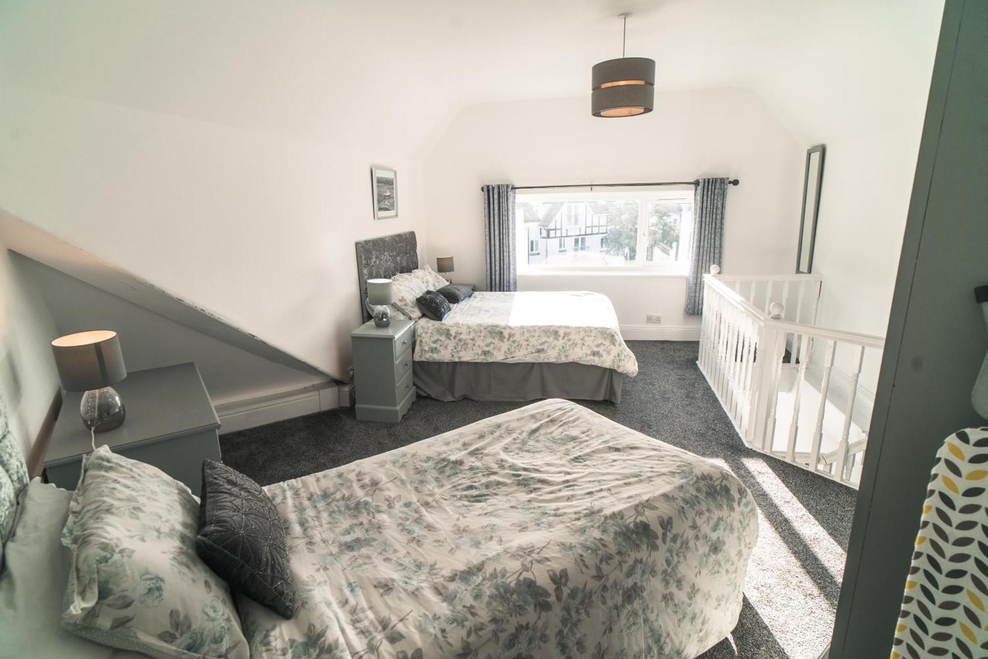 Beachmount Holiday Apartments Colwyn Bay Exteriör bild