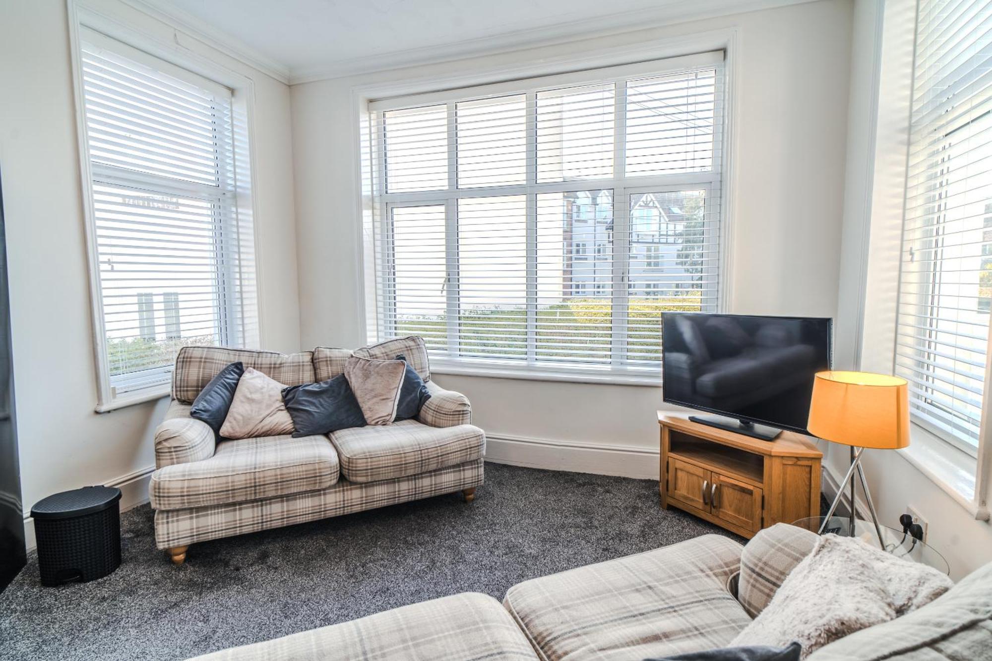 Beachmount Holiday Apartments Colwyn Bay Exteriör bild