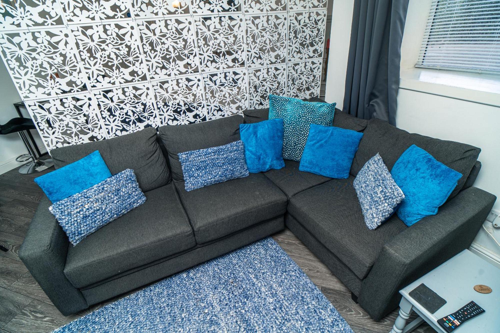 Beachmount Holiday Apartments Colwyn Bay Rum bild